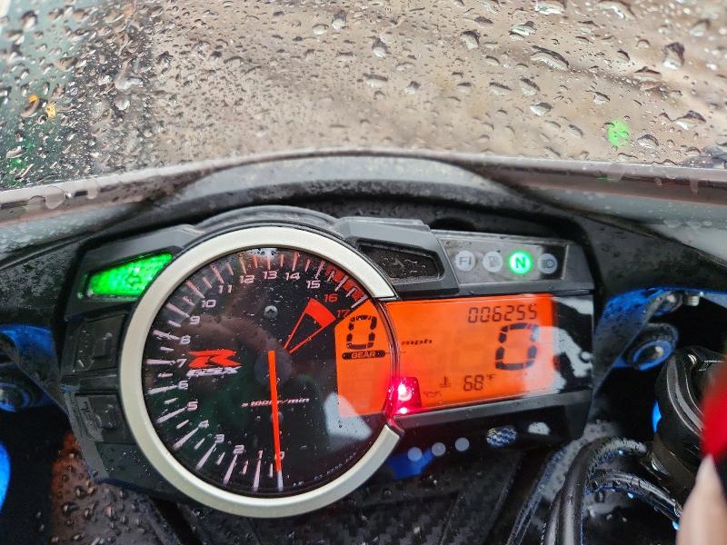 61733656 :رقم المزاد ، JS1GN7FA8S7101820 vin ، 2025 Suzuki Gsx-r600 مزاد بيع