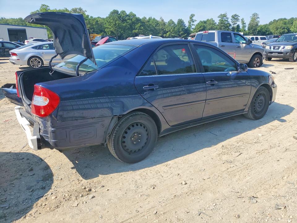 2004 Toyota Camry მანქანა იყიდება აუქციონზე, vin: JTDBE32KX40268473, აუქციონის ნომერი: 64654006