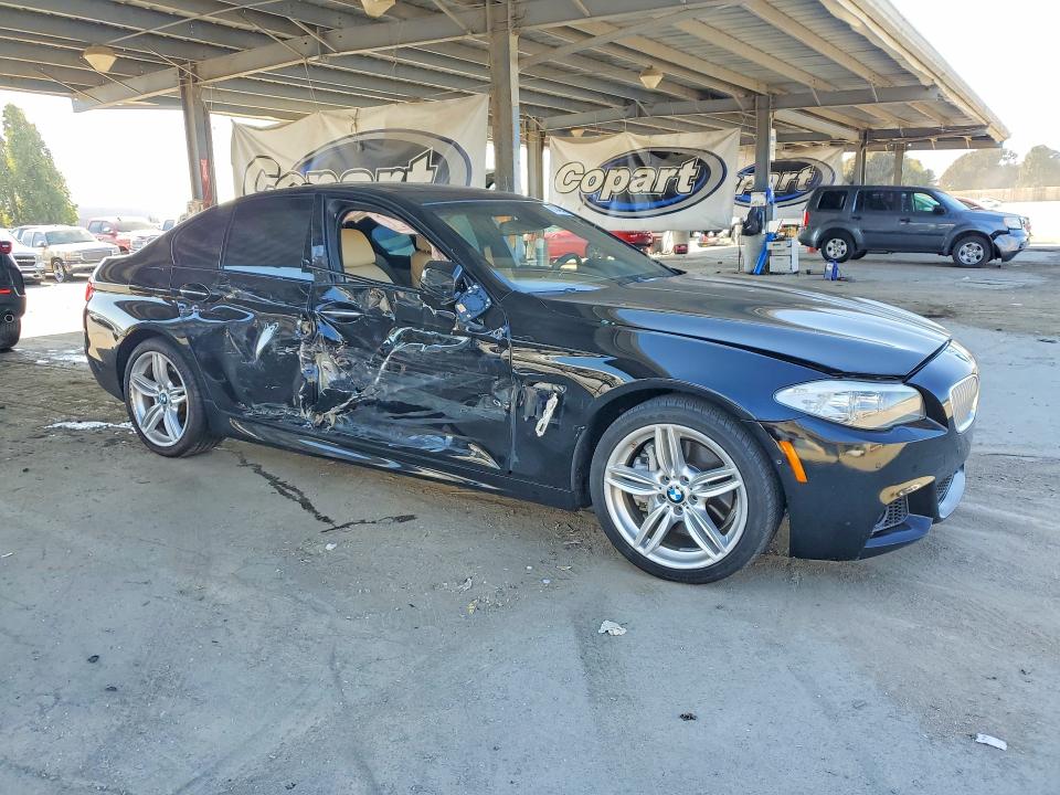 61449496 :رقم المزاد ، WBAFR9C52CDV58857 vin ، 2012 Bmw 550 مزاد بيع