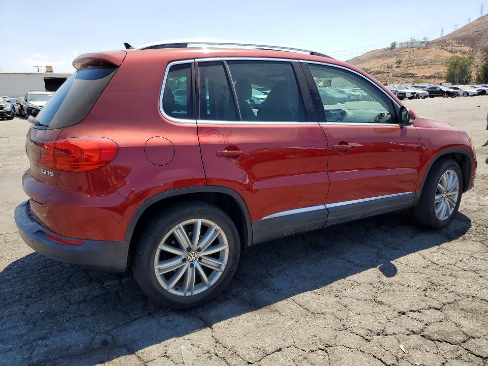 65454496 :رقم المزاد ، WVGAV3AX9DW069903 vin ، 2013 Volkswagen Tiguan مزاد بيع