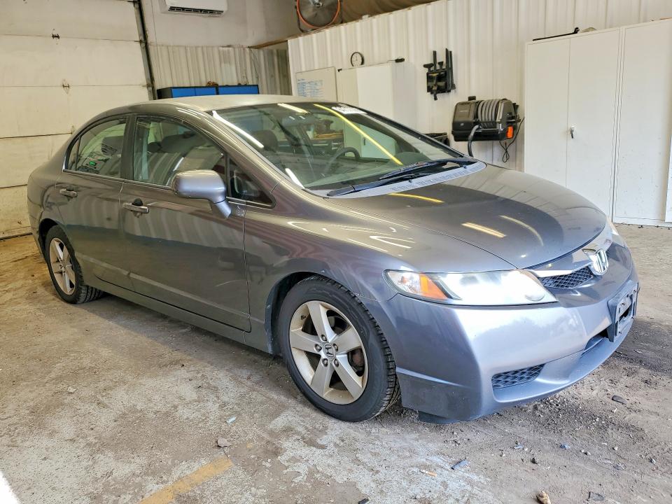 Продажа на аукционе авто 2010 Honda Civic, vin: 2HGFA1F6XAH513862, номер лота: 64717306