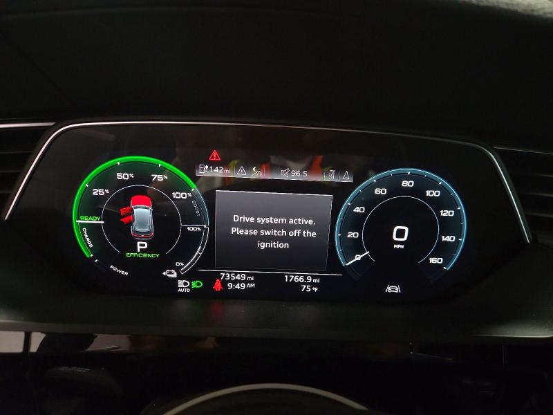 63448696 :رقم المزاد ، WA1VAAGE9KB007489 vin ، 2019 Audi E-tron مزاد بيع