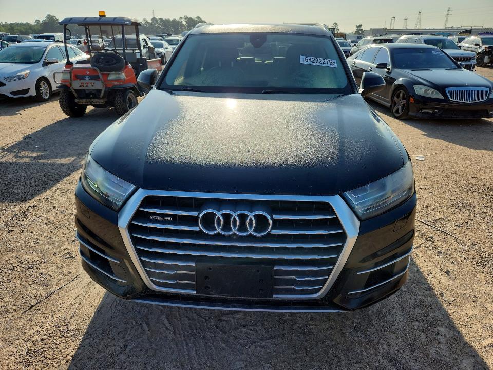 2019 Audi Q7 მანქანა იყიდება აუქციონზე, vin: WA1LHAF74KD040054, აუქციონის ნომერი: 64292276