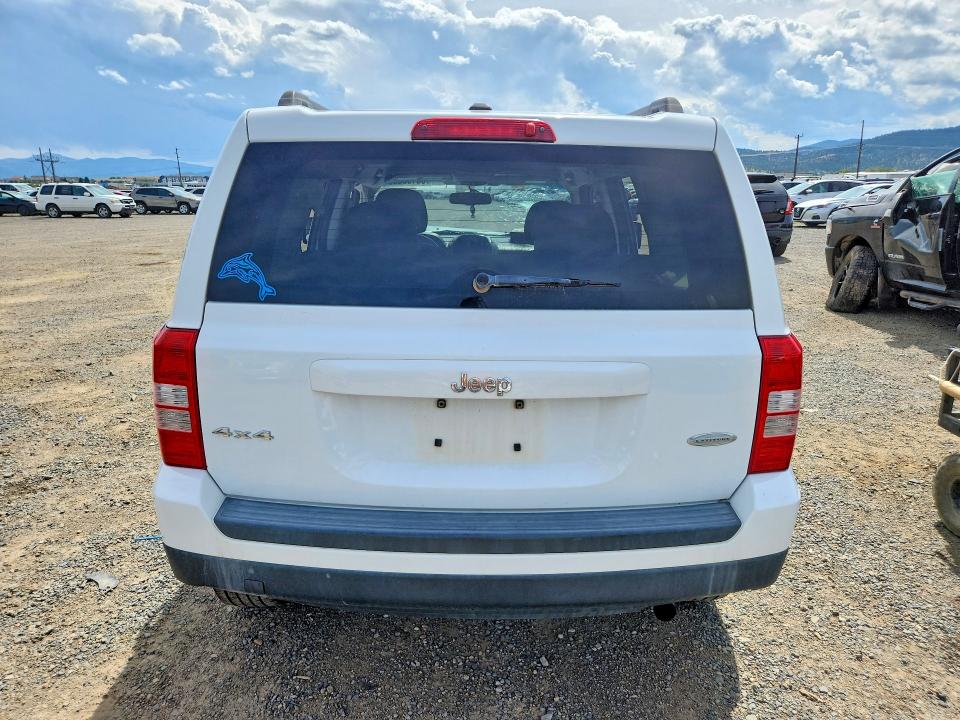 65193886 :رقم المزاد ، 1C4NJRFB3GD630906 vin ، 2016 Jeep Patriot مزاد بيع