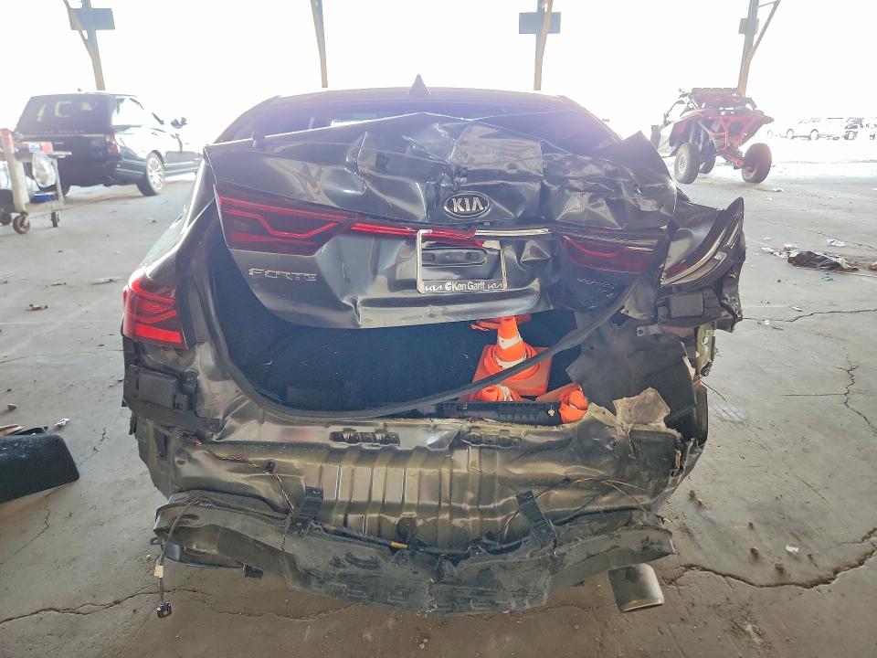 66233686 :رقم المزاد ، 3KPF34ADXLE257091 vin ، 2020 Kia Forte مزاد بيع
