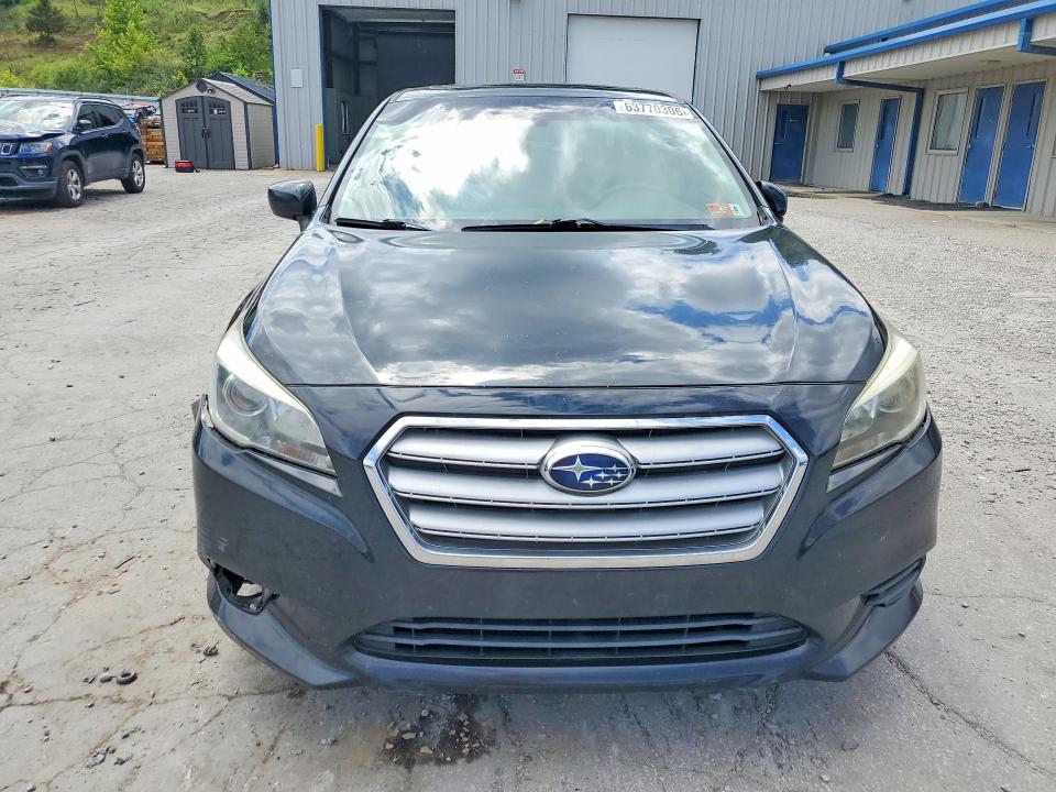 63770306 :رقم المزاد ، 4S3BNBE66F3018397 vin ، 2015 Subaru Legacy مزاد بيع