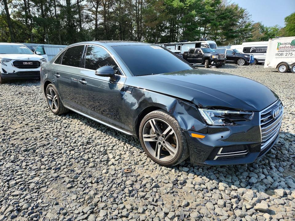 Продаж на аукціоні авто 2017 Audi A4, vin: WAUENAF45HN056356, номер лоту: 63738976