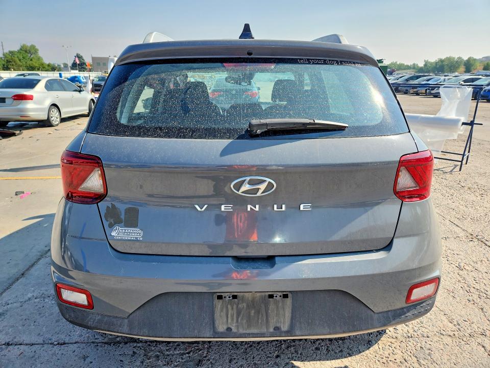 2020 Hyundai Venue მანქანა იყიდება აუქციონზე, vin: KMHRC8A31LU024693, აუქციონის ნომერი: 63054216