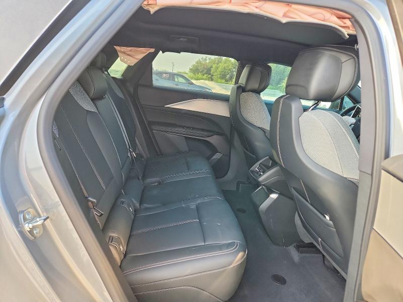 Продажа на аукционе авто 2024 Cadillac Lyriq, vin: 1GYKPMRK7RZ141327, номер лота: 63907326
