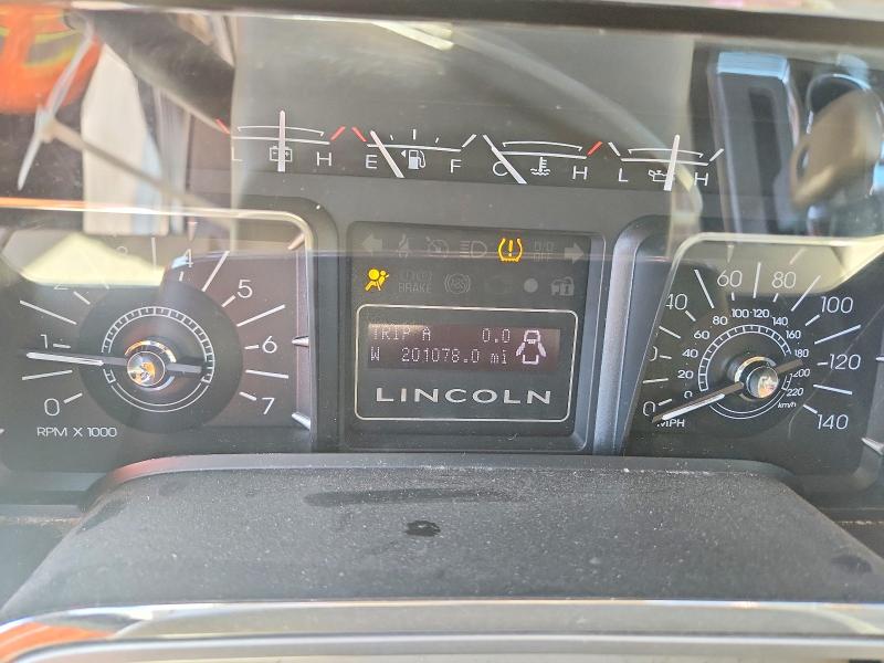 Продажа на аукционе авто 2008 Lincoln Navigator, vin: 5LMFU28568LJ17790, номер лота: 62823996