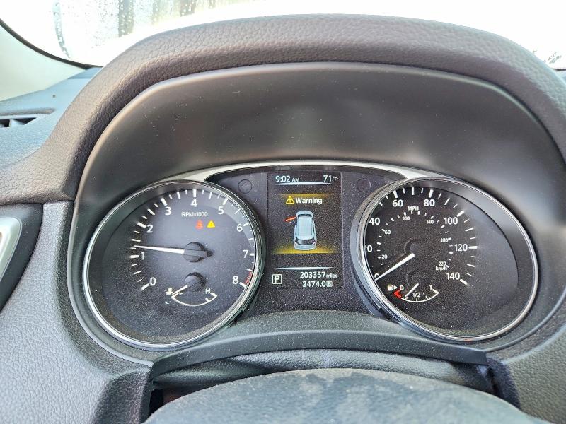 2015 Nissan Rogue მანქანა იყიდება აუქციონზე, vin: 5N1AT2MT0FC890658, აუქციონის ნომერი: 65176946
