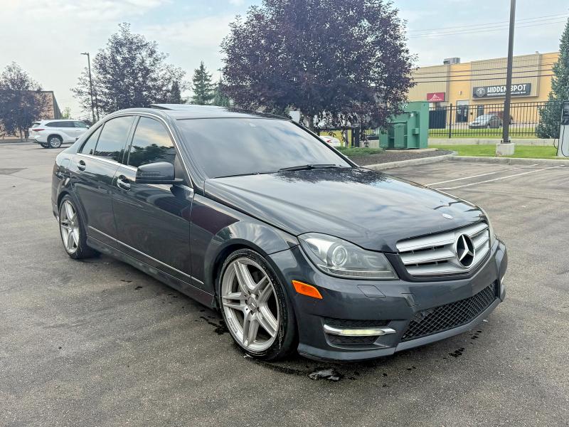 Продажа на аукционе авто 2013 Mercedes-benz C, vin: WDDGF8JBXDA798184, номер лота: 66061656
