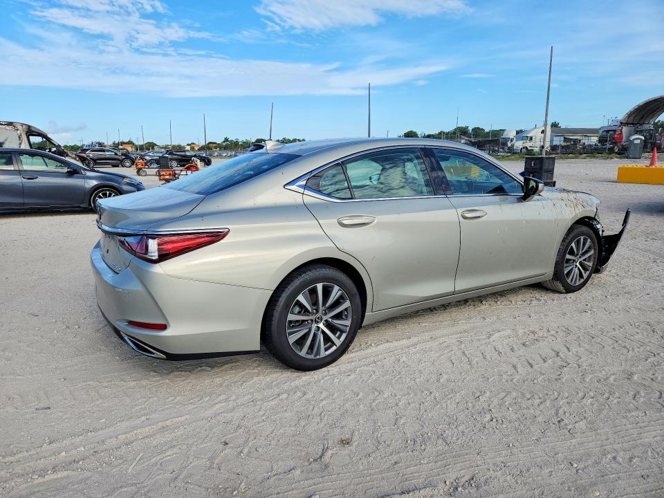 65838826 :رقم المزاد ، 58ADZ1B10MU082981 vin ، 2021 Lexus Es 350 مزاد بيع