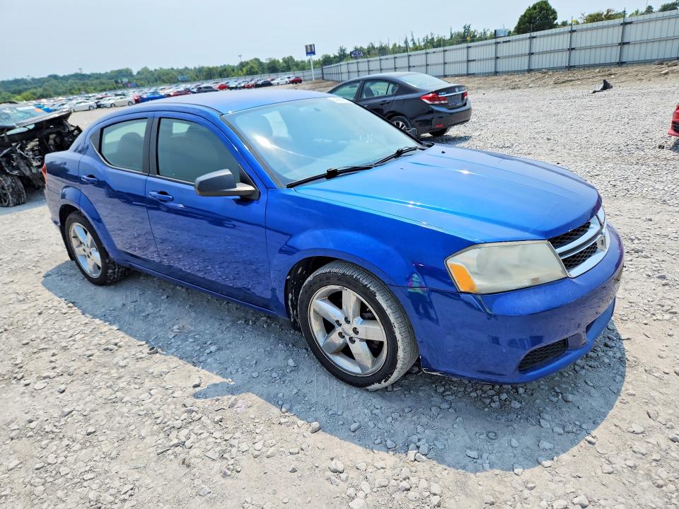 64094116 :رقم المزاد ، 1C3CDZAB2DN688389 vin ، 2013 Dodge Avenger مزاد بيع