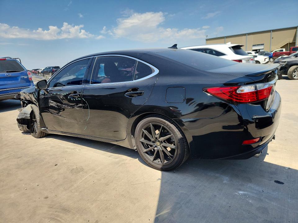 66072616 :رقم المزاد ، JTHBK1GG3E2112457 vin ، 2014 Lexus Es مزاد بيع