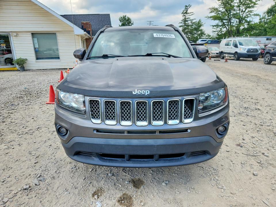 2015 Jeep Compass მანქანა იყიდება აუქციონზე, vin: 1C4NJDEBXFD145021, აუქციონის ნომერი: 63764926