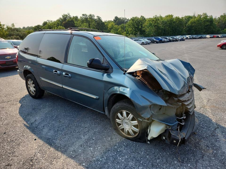 Продаж на аукціоні авто 2006 Chrysler Town & Country, vin: 2A4GP54L76R647550, номер лоту: 64851966