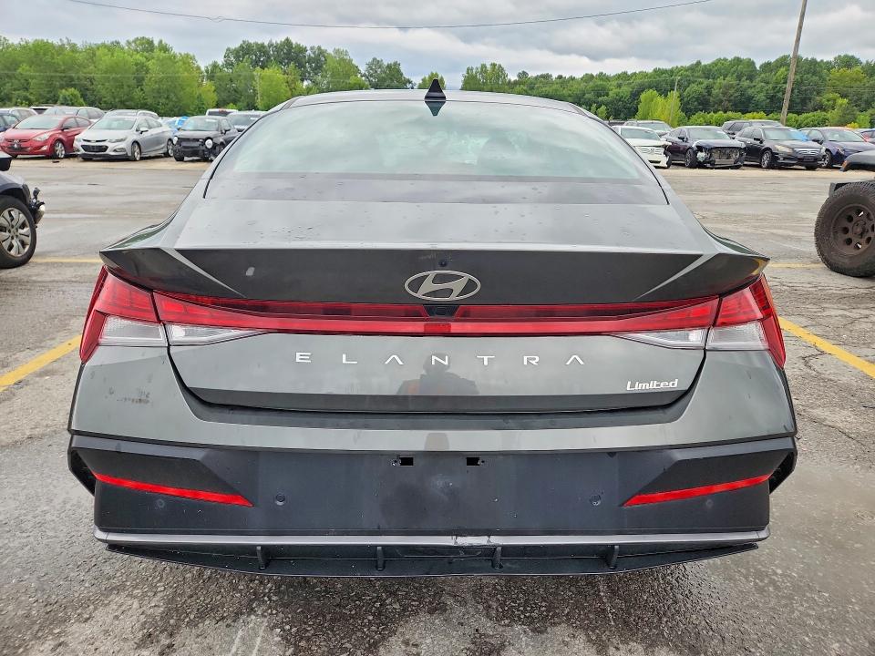 Aukcja sprzedaży 2024 Hyundai Elantra, vin: KMHLP4DG7RU678107, numer aukcji: 64738096
