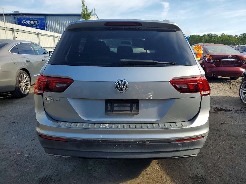 Auction sale of the 2019 Volkswagen Tiguan, vin: 3VV1B7AXXKM113507, lot number: 64226826