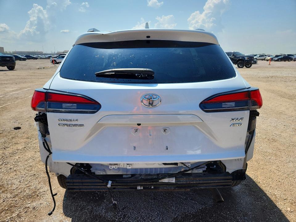 2022 Toyota Corolla Cross მანქანა იყიდება აუქციონზე, vin: 7MUEAABG6NV034943, აუქციონის ნომერი: 67016366