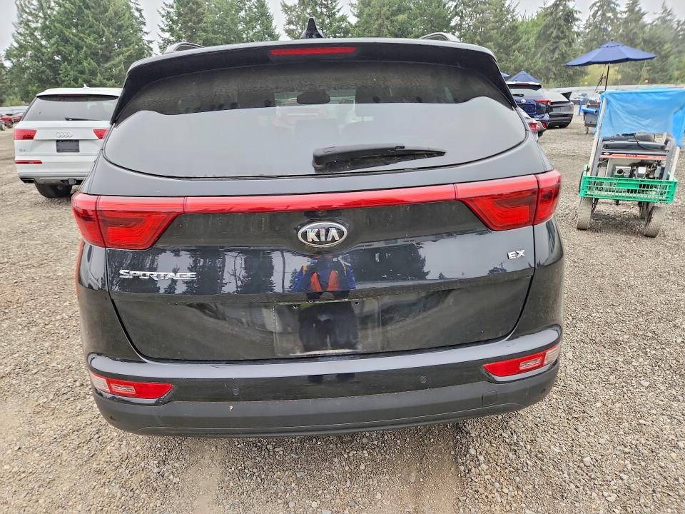 Продажа на аукционе авто 2018 Kia Sportage, vin: KNDPNCAC8J7364072, номер лота: 64477966