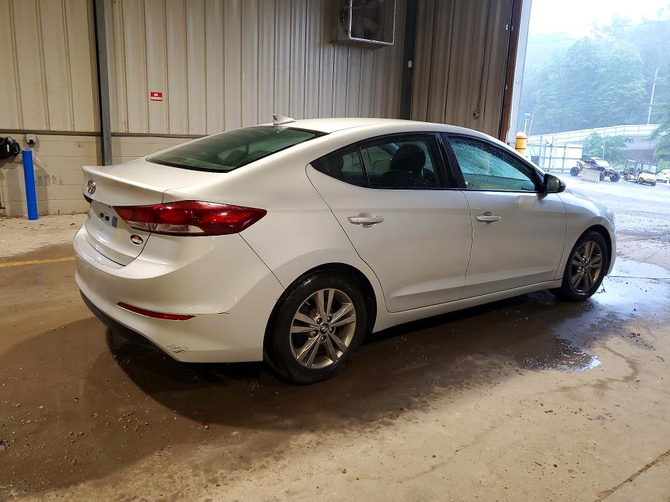Продаж на аукціоні авто 2018 Hyundai Elantra, vin: KMHD84LF8JU570979, номер лоту: 64115126