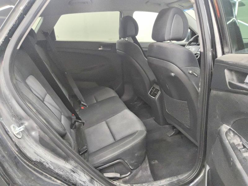 Продаж на аукціоні авто 2017 Hyundai Tucson, vin: KM8J3CA26HU281816, номер лоту: 62873976