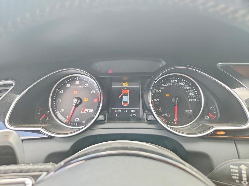 2015 Audi Rs5 მანქანა იყიდება აუქციონზე, vin: WUAC6AFR2FA901657, აუქციონის ნომერი: 63406246