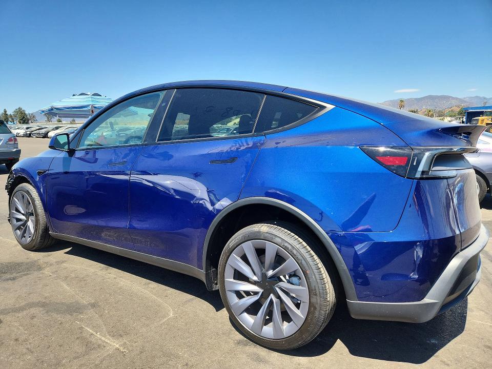 2026 Tesla Model Y მანქანა იყიდება აუქციონზე, vin: 7SAYGDEE8TF629881, აუქციონის ნომერი: 66251996