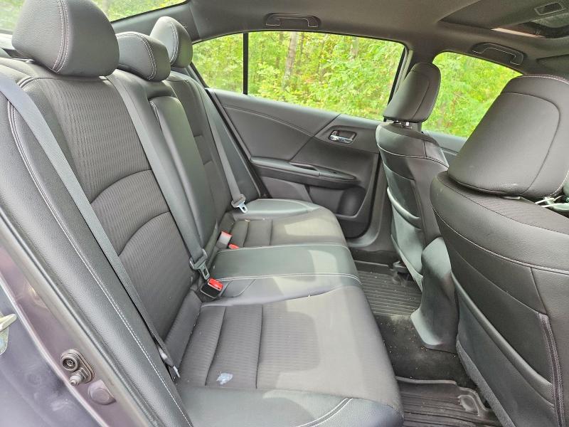 Продажа на аукционе авто 2017 Honda Accord, vin: 1HGCR2F64HA811429, номер лота: 65790456