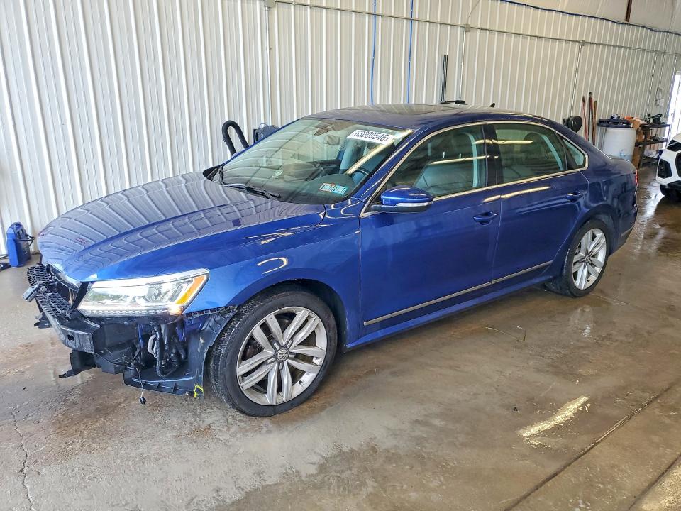 Продаж на аукціоні авто 2017 Volkswagen Passat, vin: 1VWCT7A30HC080316, номер лоту: 63000546