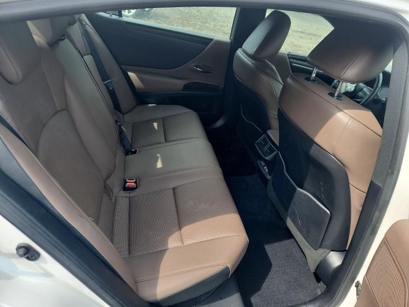 2022 Lexus Es 300h მანქანა იყიდება აუქციონზე, vin: 58ADA1C15NU020595, აუქციონის ნომერი: 65439526