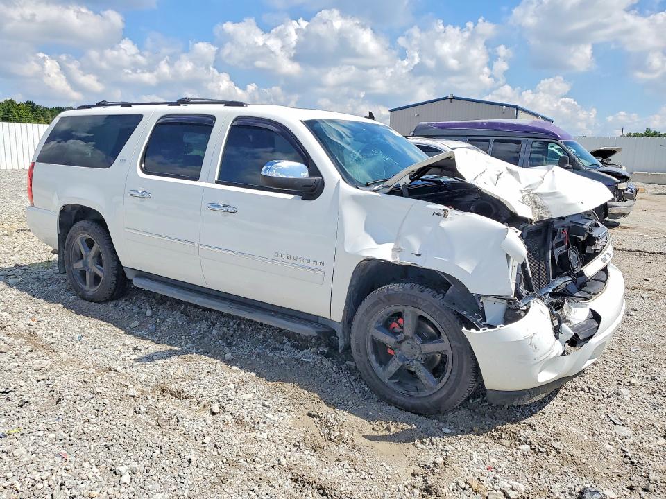 65672606 :رقم المزاد ، 1GNSKKE77DR362131 vin ، 2013 Chevrolet Suburban مزاد بيع