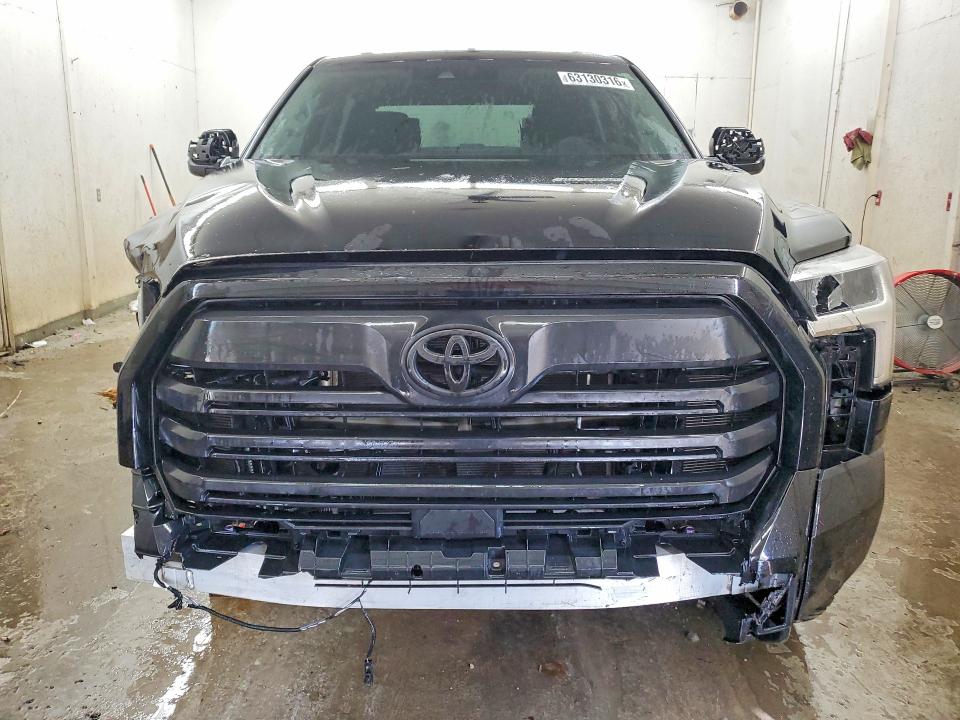 Продажа на аукционе авто 2023 Toyota Tundra, vin: 5TFKB5DB4PX084238, номер лота: 63130316