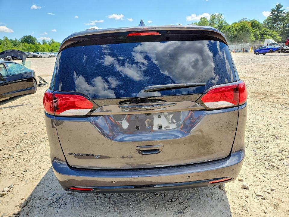 Продажа на аукционе авто 2019 Chrysler Pacifica, vin: 2C4RC1BG6KR549306, номер лота: 65025536