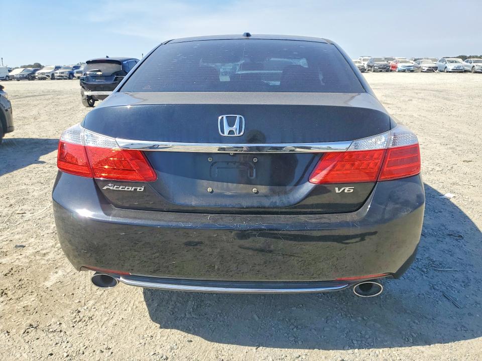 2014 Honda Accord მანქანა იყიდება აუქციონზე, vin: 1HGCR3F87EA029614, აუქციონის ნომერი: 64113196