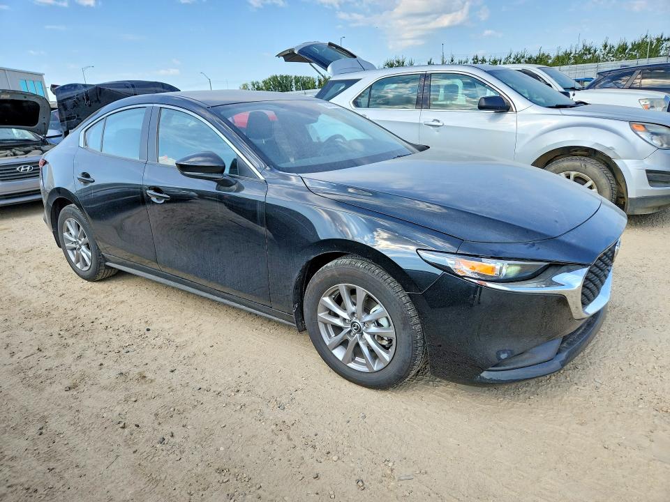 66043456 :رقم المزاد ، JM1BPABM8R1705730 vin ، 2024 Mazda 3 مزاد بيع