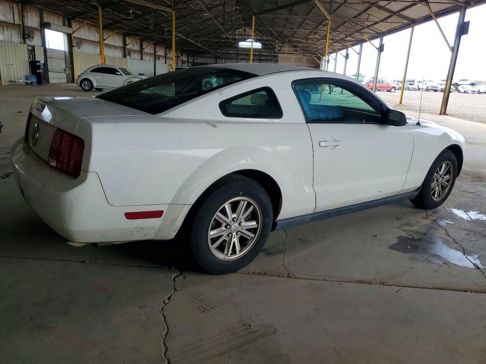 Продажа на аукционе авто 2007 Ford Mustang, vin: 1ZVFT80N375274072, номер лота: 63941016