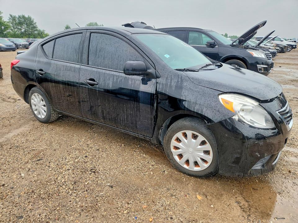 65127676 :رقم المزاد ، 3N1CN7AP7EL835240 vin ، 2014 Nissan Versa مزاد بيع