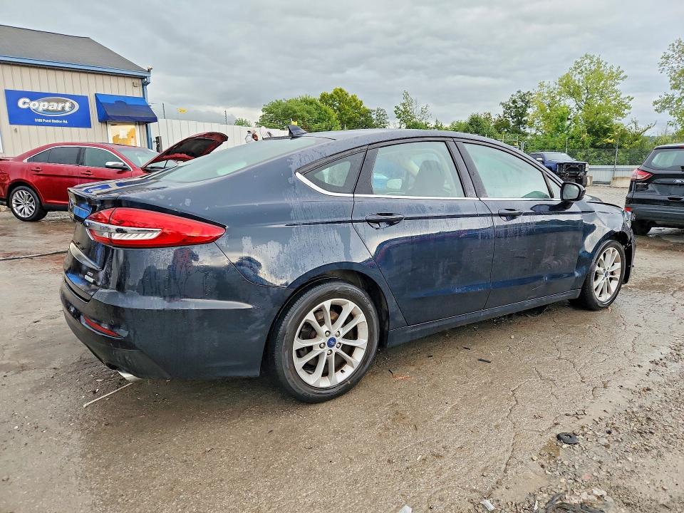 2020 Ford Fusion მანქანა იყიდება აუქციონზე, vin: 3FA6P0HDXLR166159, აუქციონის ნომერი: 64132866