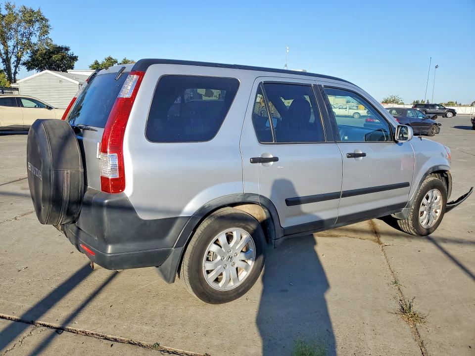 Продажа на аукционе авто 2006 Honda Cr-v, vin: JHLRD78806C059963, номер лота: 64144196