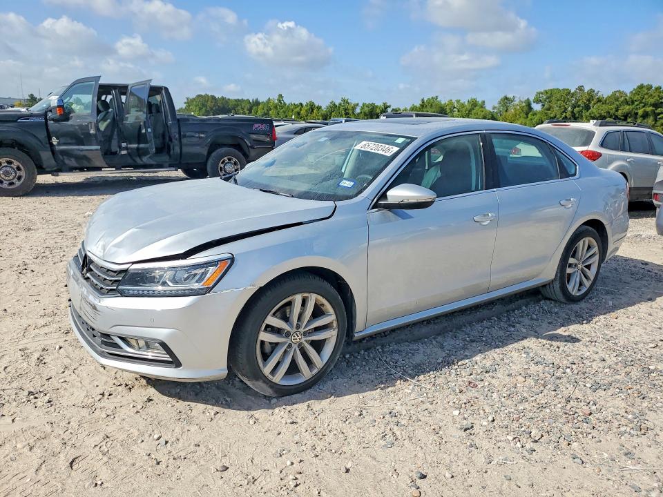 65720346 :رقم المزاد ، 1VWBA7A38JC041738 vin ، 2018 Volkswagen Passat مزاد بيع