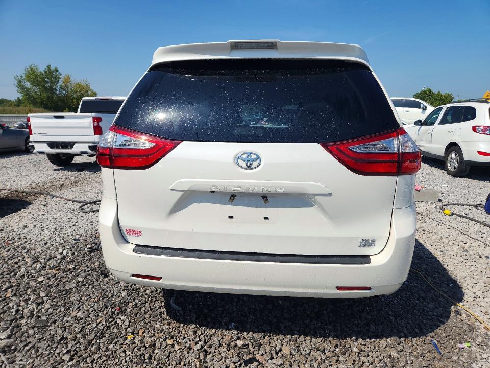 Aukcja sprzedaży 2018 Toyota Sienna, vin: 5TDDZ3DC8JS202970, numer aukcji: 65829586