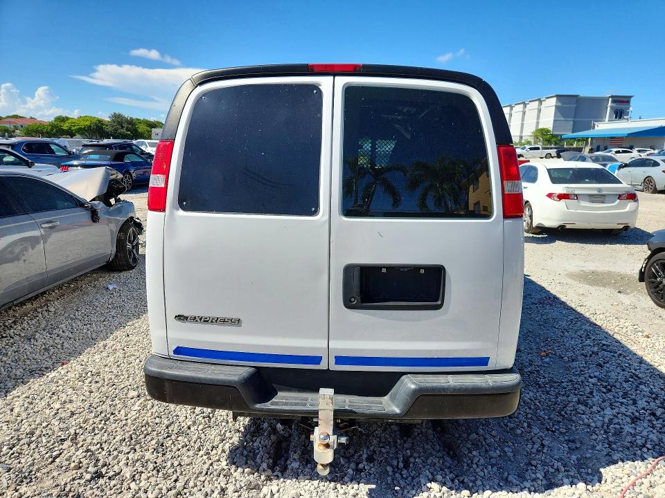 Aukcja sprzedaży 2017 Chevrolet Express G2500, vin: 1GCWGAFF7H1247142, numer aukcji: 64836996