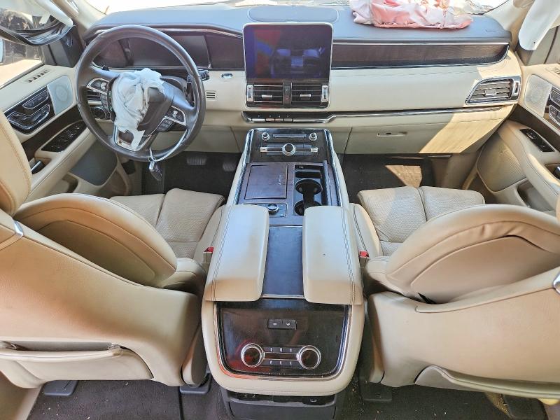 64453276 :رقم المزاد ، 5LMJJ3LT2LEL17612 vin ، 2020 Lincoln Navigator مزاد بيع