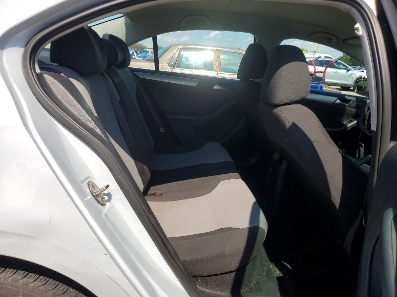 Продажа на аукционе авто 2018 Volkswagen Jetta, vin: 3VW2B7AJ9JM258564, номер лота: 65519946