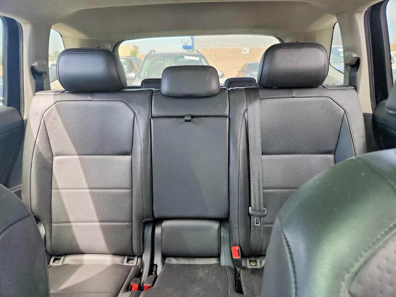 Продаж на аукціоні авто 2018 Volkswagen Tiguan, vin: 3VV3B7AX4JM207244, номер лоту: 67028896