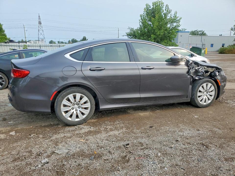 Продажа на аукционе авто 2015 Chrysler 200, vin: 1C3CCCFB3FN667031, номер лота: 64715416