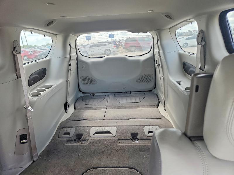Продажа на аукционе авто 2017 Chrysler Pacifica, vin: 2C4RC1EG2HR684027, номер лота: 62615176