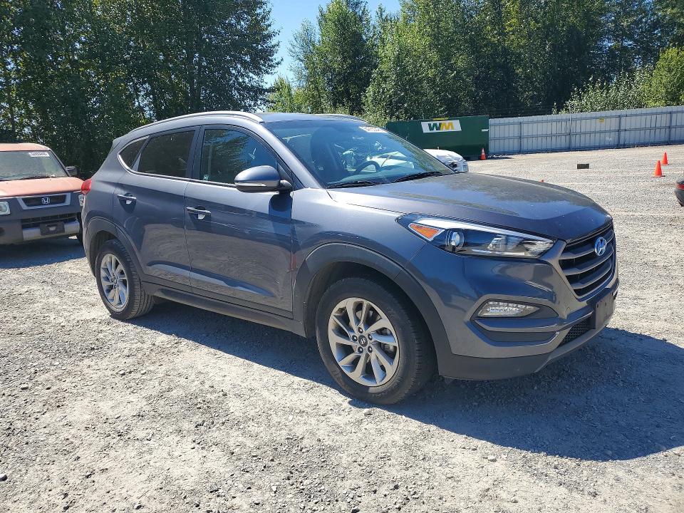 Aukcja sprzedaży 2016 Hyundai Tucson, vin: KM8J33A20GU029025, numer aukcji: 64755346